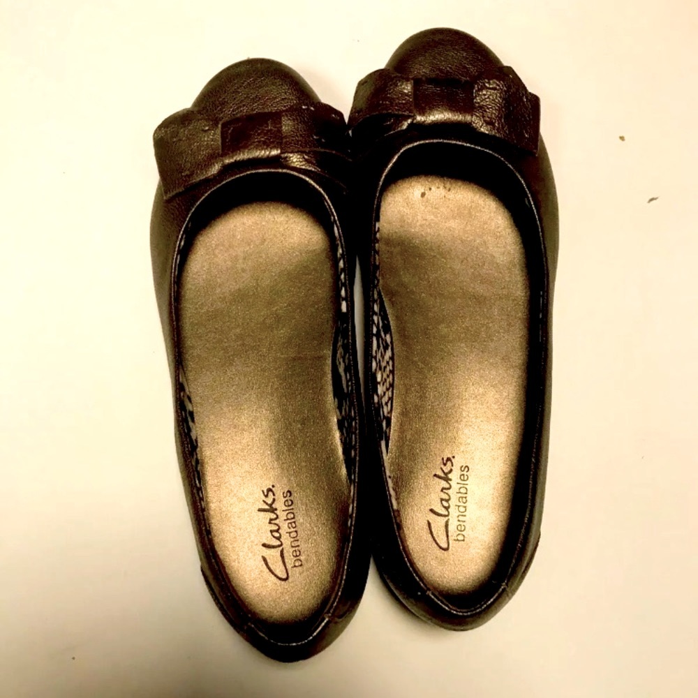 Clarks Bendable Copper Leather Flats Size 6.5M